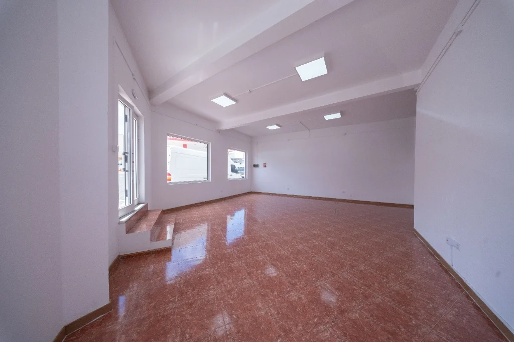 local_alquiler_interior_puerto_de_rosario_fuerteventura_Avenida_Juan_de_Bethencourt_22